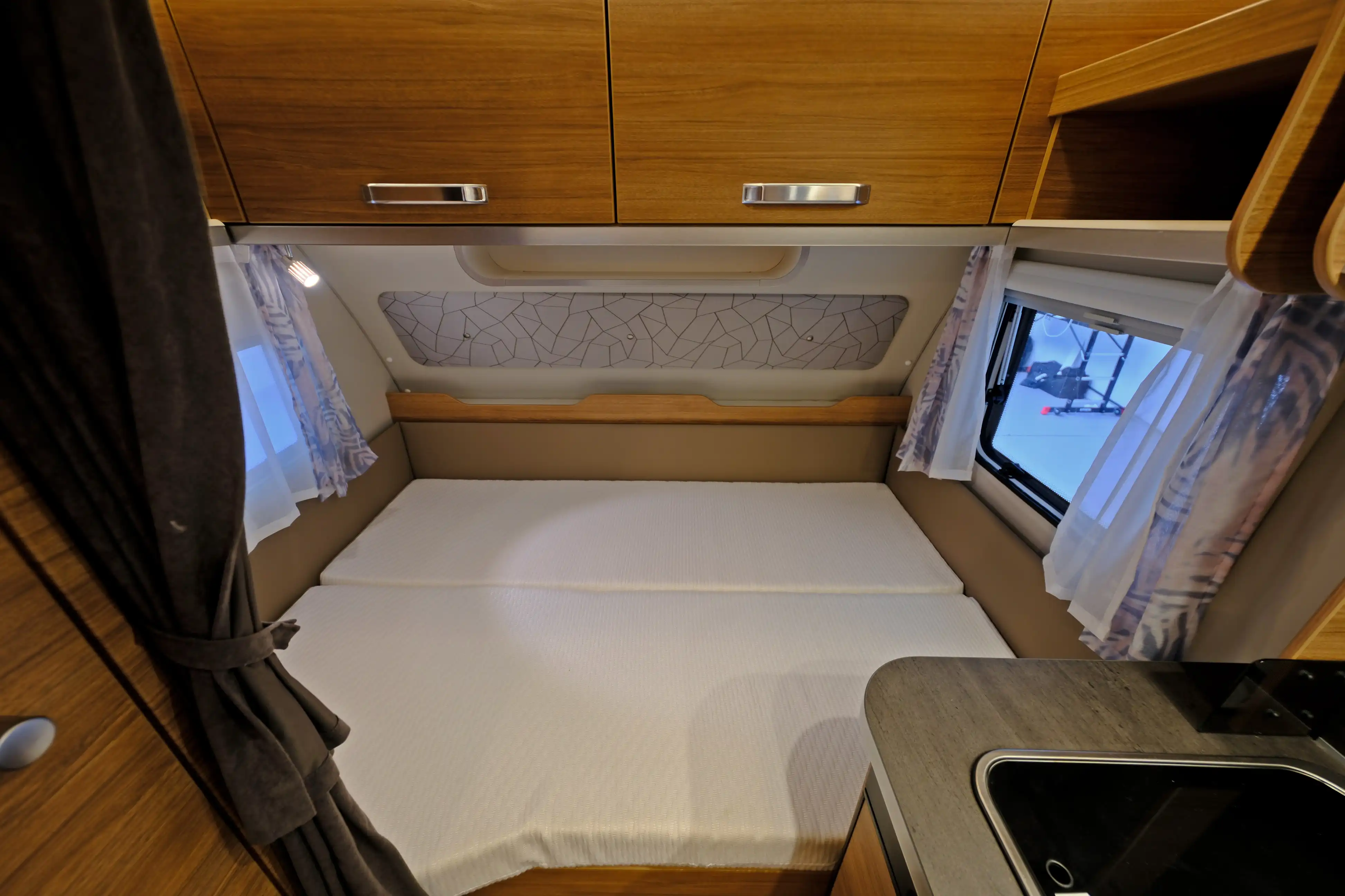 WEINSBERG Cara One 390 QD